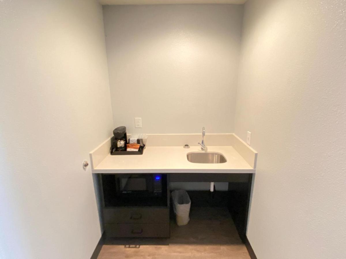 Pinetop Studio Suites 外观 照片