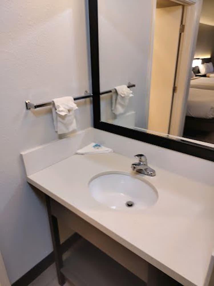 Pinetop Studio Suites 外观 照片