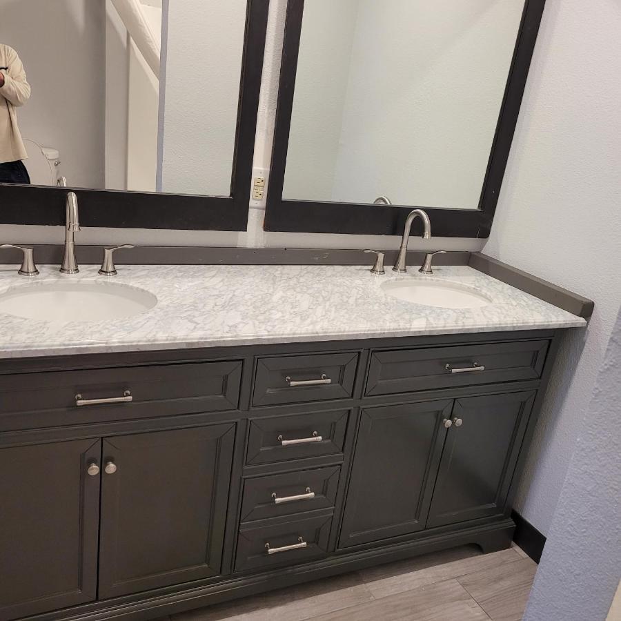 Pinetop Studio Suites 外观 照片